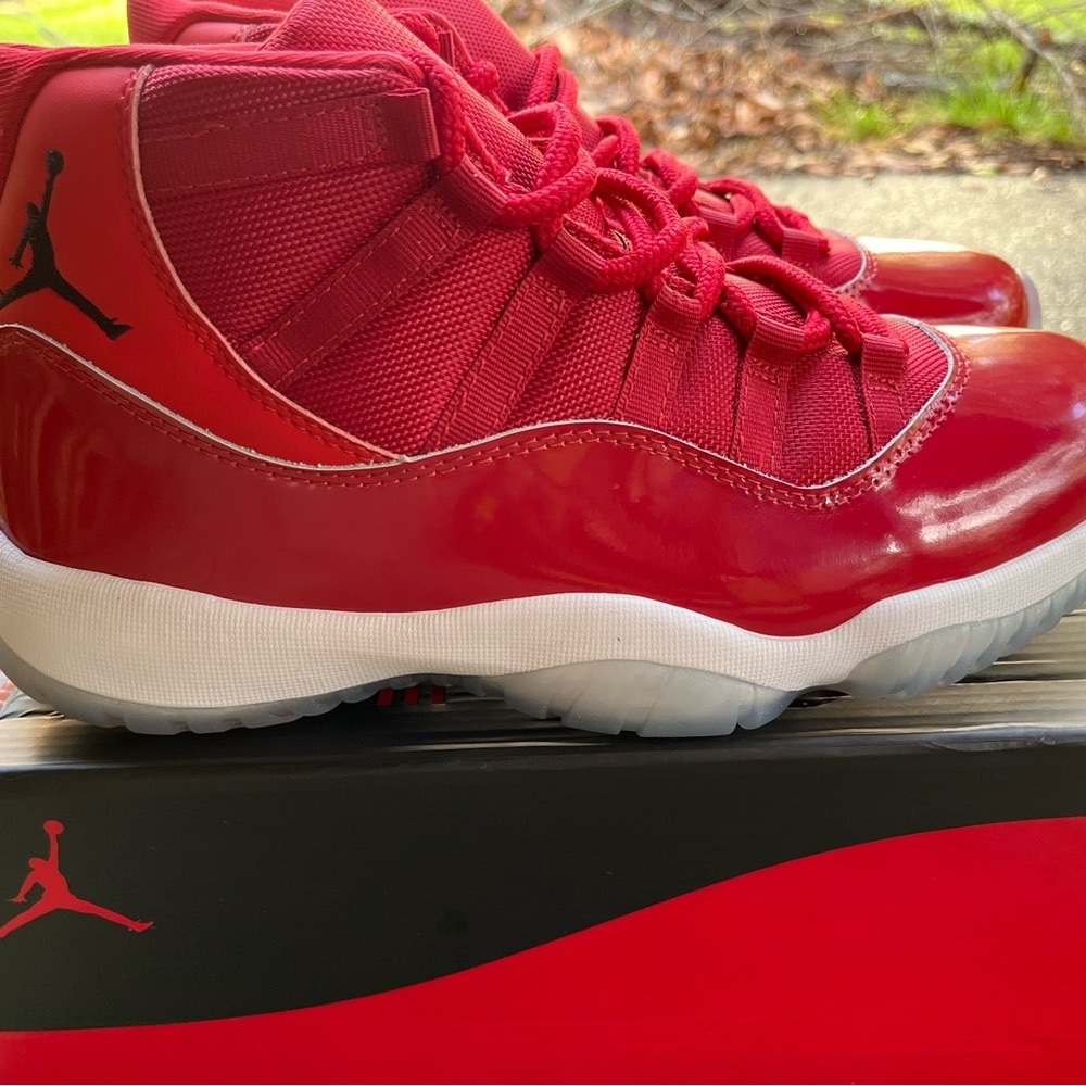 Jordan 11